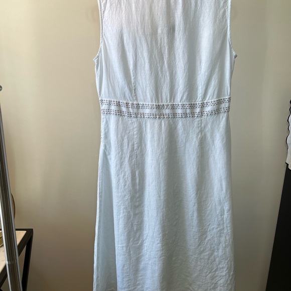 Eddie Bauer Linen Dress. - Picture 3 of 14